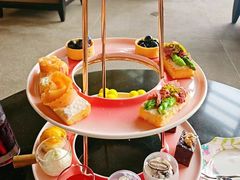 -亚龙湾喜来登·美景台大堂吧