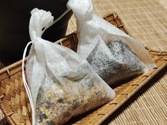 -théATRE茶聚场·餐厅(环球金融中心店)