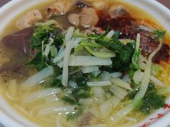 -文山荷鲜居(翠湖店)