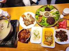 -隔壁老王·家常云南菜(花巷店)