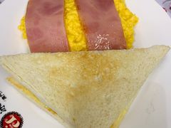 常餐-華人 華星冰室(氹仔 店)