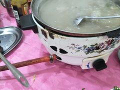 -五洞培记山庄·鲜牛肉火锅