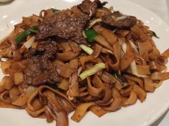 干炒牛河-稻香酒家·34年老字号·港式粤菜(汉街店)