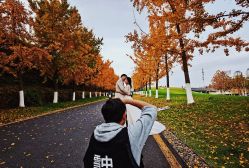 -雪中彩影婚纱摄影·微光艺术中心