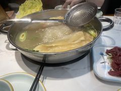 -乡土黄·鲜牛肉火锅·小龙虾(兴业街店)