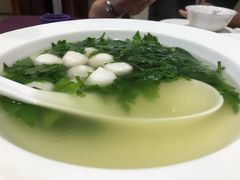 菊叶手工鱼圆汤-南京东郊国宾馆