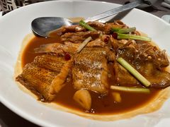红烧杂鱼-荣轩(新荣记环球金融中心店)