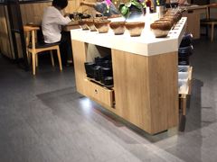 -呷哺呷哺(新世界百货望京店)
