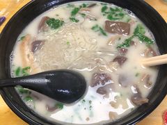 -津津老鸭粉丝馆(正东路店)