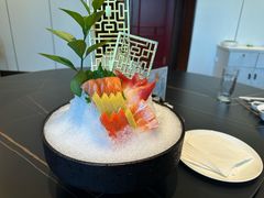 -鼎泰亨·海鲜牛肉餐厅(滨江店)