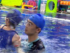 -龙格亲子游泳·水育早教运动中心(绿宝中心)