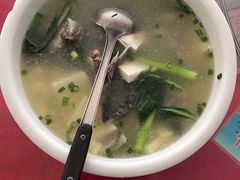 鱼头豆付汤-三亚相缘海鲜·烧烤·糟粕醋(三亚湾店)
