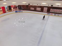 -冠军冰场CHAMPION RINK(百年港湾奥特莱斯店)