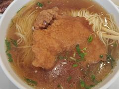 -老西白点心店