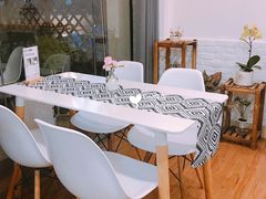 -小涵家蛋糕·咖啡(金山湖花园店)