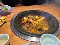 -老何二婶家铁锅炖·东北菜(白石洲店)