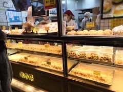 -鲍师傅糕点(江苏路店)