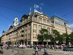 -De Bijenkorf百货公司
