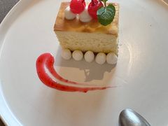 -HUATA 'Holiday Plan 花榻