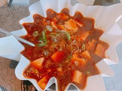 -穹六人间 people 6(岳阳路店)