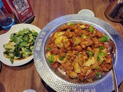 俭寨小公鸡-俭寨大盘鸡·新疆菜·烧烤(博乐店)
