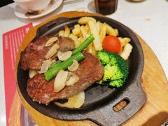 公主牛扒-香港新发烧腊茶餐厅(书城店)