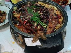-辣小妮de川菜馆(红旗Mall店)