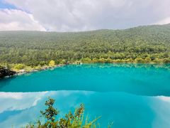 -玉龙雪山蓝月谷