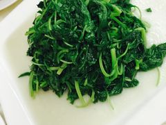 -上海怡沁园度假酒店