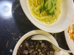 -桃园中华料理炸酱面(燕儿岛路店)