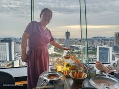 -Hi City·城市之巅