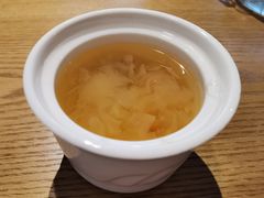 银耳百合炖雪梨-京采烤鸭清真餐厅(金桥店)