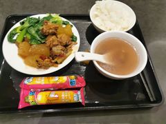 -白云机场易登机休息室