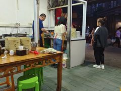 -老字号巴山酸菜米线(巴渝佳梦小区店)