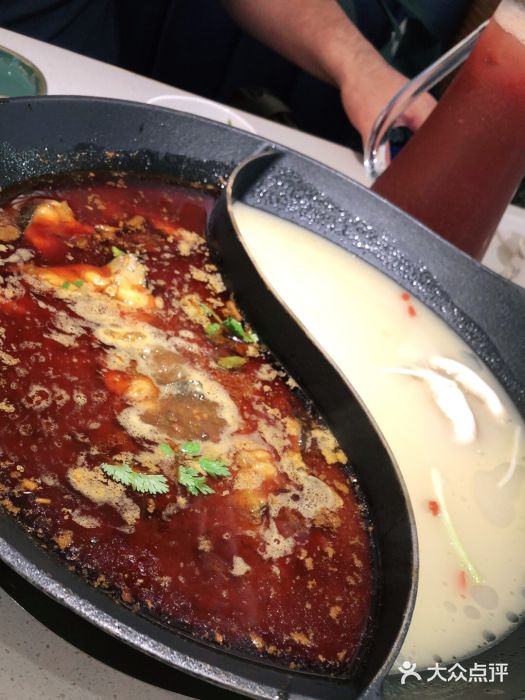 新辣道鱼火锅(上地华联店)图片