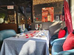 -弦月窗LUNETTE BY AMANDA(复兴路店)