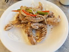 -侬佳蒸菜馆(听潮店)