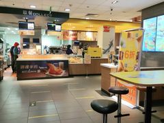 大堂-麦当劳(欢乐谷店)