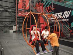 -极限PLAY运动娱乐新世界·团建派对表演休闲馆·室内高空游乐园
