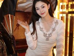 -哥老官重庆美蛙鱼头(日月光店)