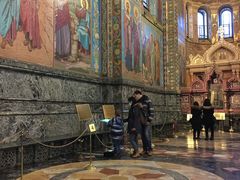 -滴血救世主教堂