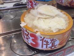 -龍歌自助小火锅(市北CBD万达店)