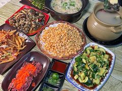 -正宗南铁拉叔沙煲螺·烧烤·秘制靓粥(南铁总店)