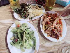 -雷祖芳老妈蹄花店