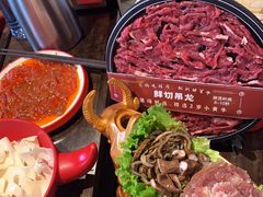 -醉董牛川派鲜肉自选火锅(烟台店)