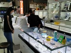 -臻美视爵眼镜·明月·依视路·蔡司折扣店(广渠门店)