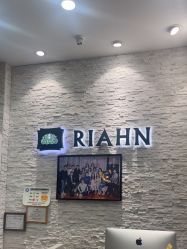 -韩国丽安形象设计