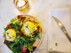 疯狂手撕牛肉班尼迪克蛋-The Rug Cafe(王府中环店)