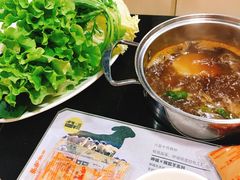 -呷哺呷哺 黄金牧场 (新中关购物中心店)