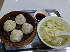 -绿杨馄饨临顿路店